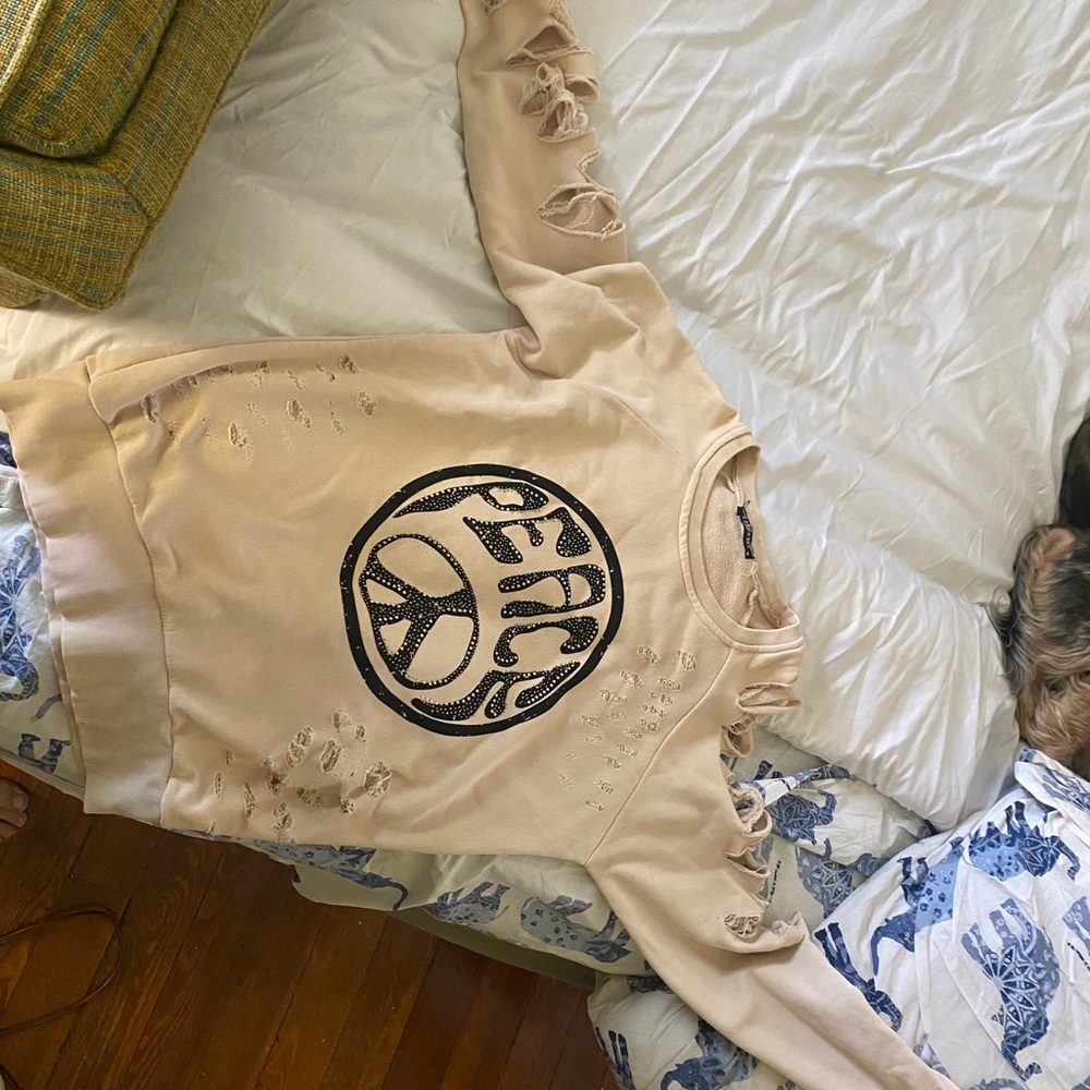 S-Ponder Beige Sweatshirt with Peace Sign